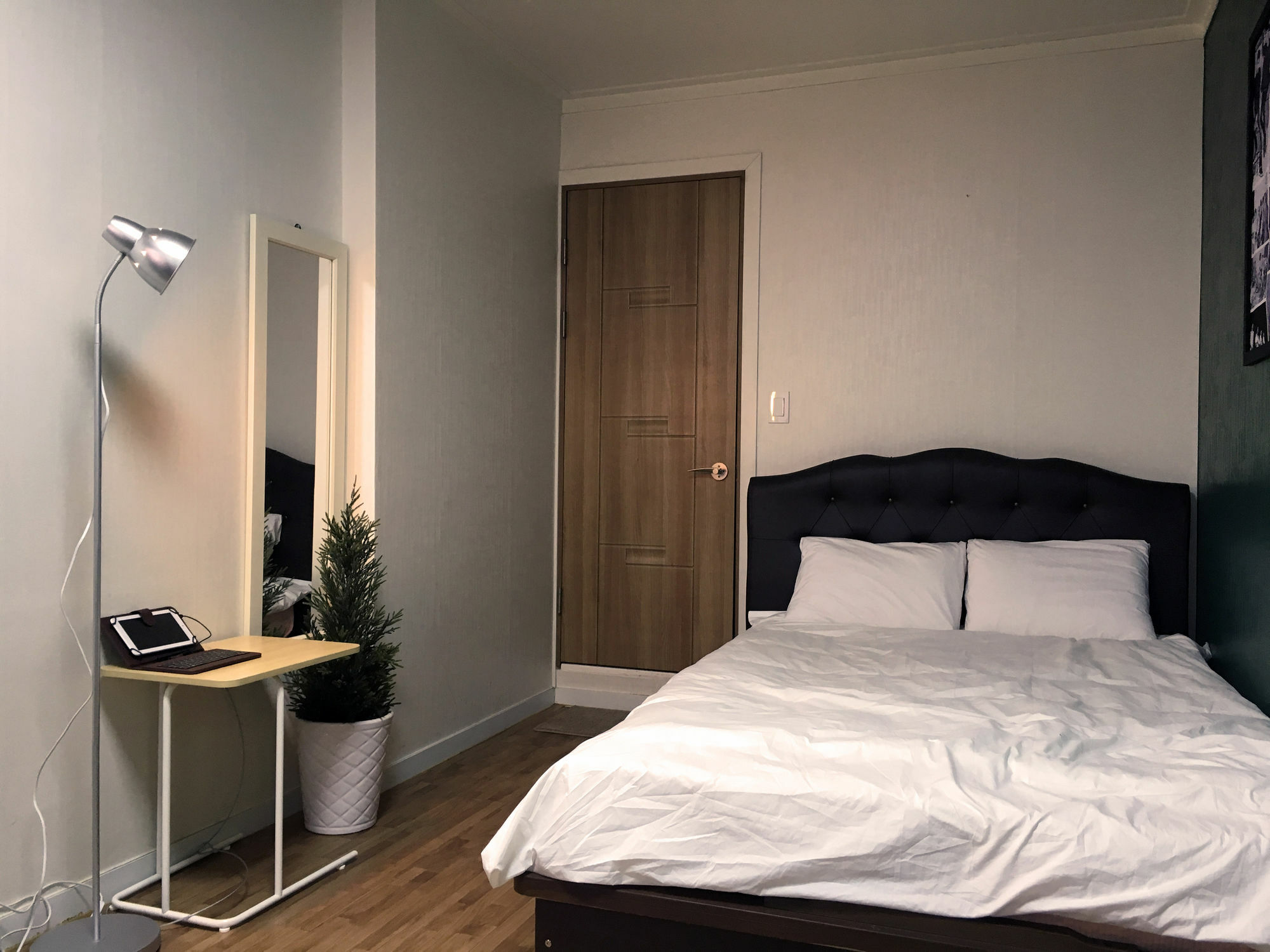 Hongdae Nanu Guesthouse Kpop 서울특별시 외부 사진